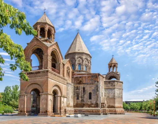 Կարգալույծ է հռչակվել Մայր Աթոռի միաբան Հոգեշնորհ Տ. Վազգեն աբեղա Պետրոսյանը