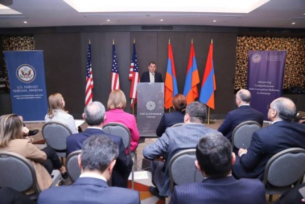 Փոխնախարարը փողերի լվացման դեմ պայքարը բարելավելու ծրագրերն է ներկայացրել նոր ծրագրի բացմանը