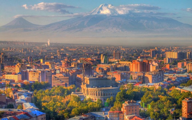 ՀՀ-ն երջանիկ կլինի, երբ աշխարհիկ ու հոգևոր իշխանությունները կներդաշնակվեն