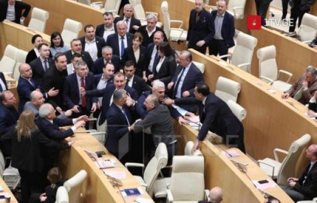 Ծեծկռտուք է եղել Վրաստանի խորհրդարանում