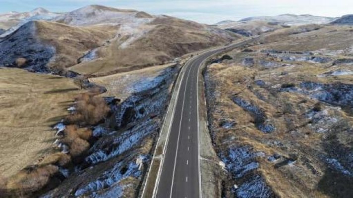 Փակ են «Ամբերդ» օդերևութաբանական կայանից դեպի Ամբերդ ամրոց և Քարի լիճ տանող ավտոճանապարհները