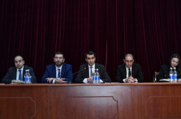 ՔՊ-ականները Գեղարքունիքում հանդիպել են ԼՂ-ից բռնի տեղահնվածների հետ