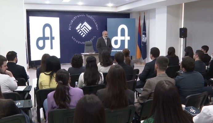 ԵրիտՔՊ-ականներին արժանի կրթություն կամ Նիկոլ Փաշինյանի հերթական կեղծիքը