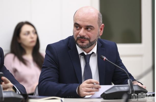 Հայկազ Նասիբյանը նշանակվել է էկոնոմիկայի նախարարության գլխավոր քարտուղար
