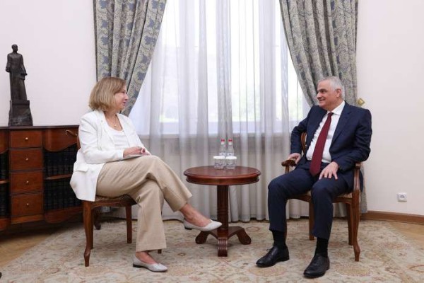 Մհեր Գրիգորյանն ընդունել է Հայաստանում ԱՄՆ դեսպան Քրիստինա Քվինին