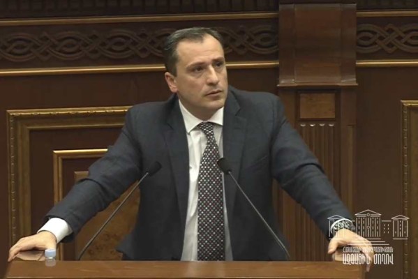 Սասուն Խաչատրյանին չեն նեղացնի. ՔՊ-ն հանդիպելու է ՍԴ-ի իր «սրտի» թեկնածուի հետ․ Ժողովուրդ