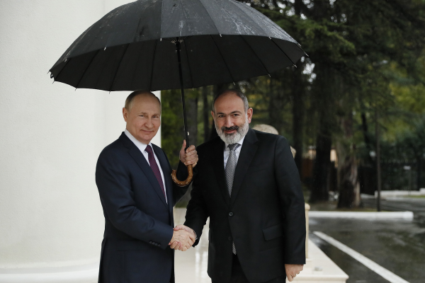 Հայաստանը Ռուսաստանի «հովանոցի» տակ է․ փաշինյանական քարոզիչները «խաղեր են տալիս»