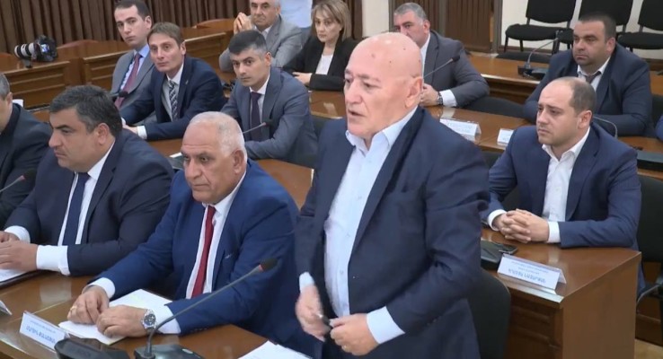 «Երևանի ավտոբուս» ՓԲԸ տնօրենի ժ/պ է նշանակվել Սամվել Նազարյանը
