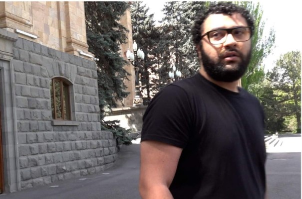 Լևոն Քոչարյանի օգնականին ձերբակալելու որոշում է կայացվել. փաստաբաններ