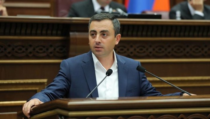 Կա սրբազան պայքար, պետք է կանգնել այդ պայքարի կողքին․ Իշխան Սաղաթելյան