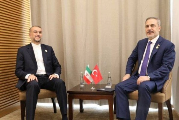 Թուրքիայի և Իրանի արտգործնախարարները քննարկել են տարածաշրջանային զարգացումները