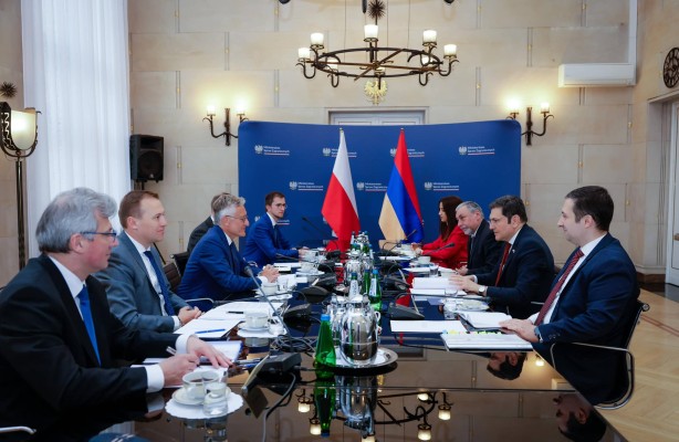 Կայացել են քաղաքական խորհրդակցություններ Հայաստանի և Լեհաստանի ԱԳ նախարարությունների միջև