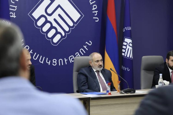 Ասել են` «կայֆավատ լինել պետք չի»․ Հրապարակ