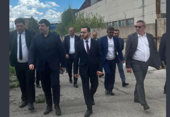 ԲՏԱ նախարարը այցելել է Հրազդանի գործարան․ դադարեցվել է տնօրենի և փոխտնօրենի հետ համագործակցությունը