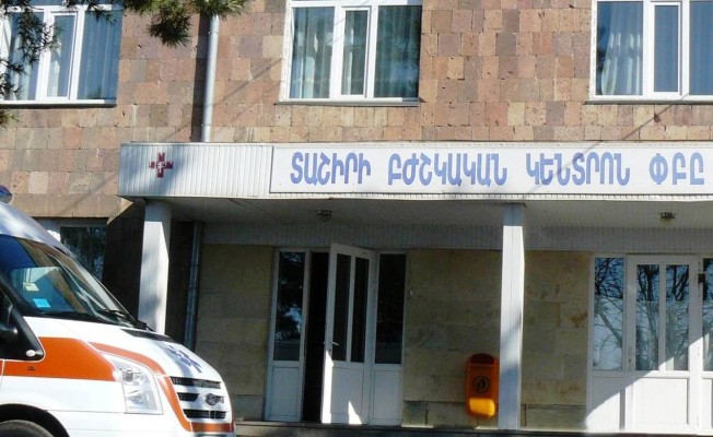 Լոռու մարզում ծննդյան արարողության մասնակիցները ծեծել ու դանակահարել են միմյանց. կա վիրավոր. shamshyan.com