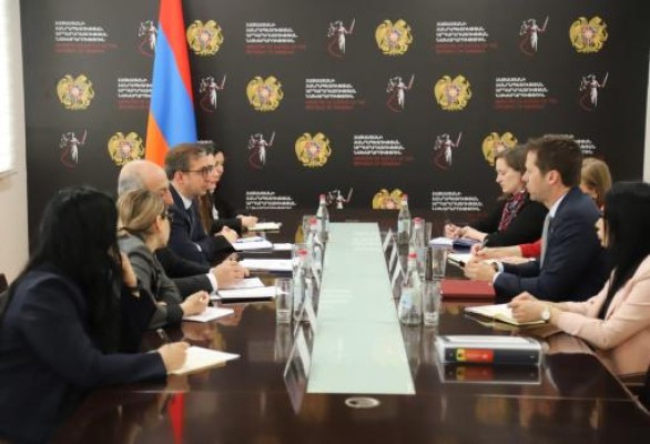 Արդարադատության նախարարությունում ընդունել են ԱՄՆ պետքարտուղարության ներկայացուցիչներին