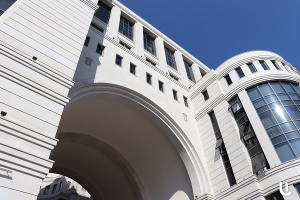 1 մլն 65 հազար դրամ 1 աթոռի համար. «հեղափոխական» իշխանության հերթական գնումները. Ժողովուրդ