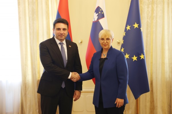 Ալեն Սիմոնյանը հանդիպել է Սլովենիայի նախագահի հետ
