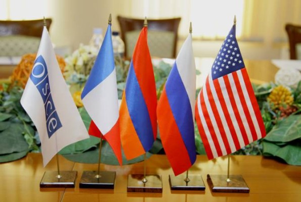 Ալեն Սիմոնյանի կարծիքով՝ խաղաղության պայմանագրի կնքմամբ կորչում է նաև ԵԱՀԿ Մինսկի խմբի գոյության իմաստը