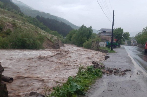 Ինչ անել մինչև hեղեղումները, ընթացքում և դրանից հետո․ ՆԳՆ-ն իրազեկում է