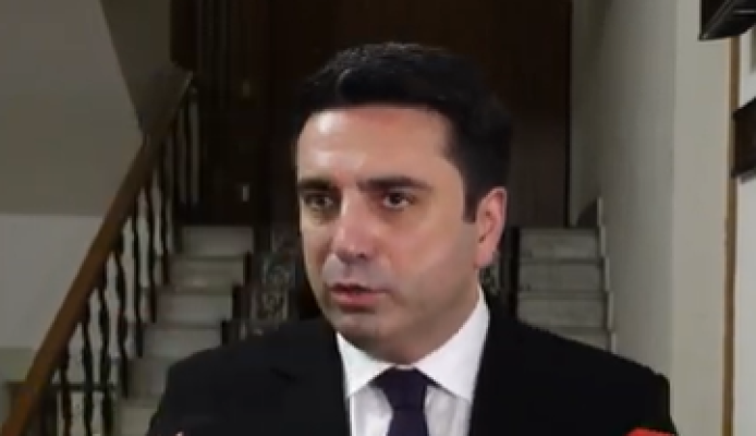 Հայաստանը երեխայի «նայիվությամբ» հավատացել է ՌԴ-ին, բայց ՌԴ-ն «քցել է» Հայաստանին. Ալեն Սիմոնյան