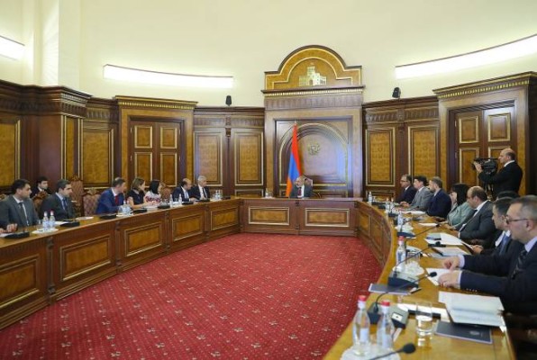 Վարչապետի գլխավորությամբ քննարկվել է Զբաղվածության ռազմավարական ծրագրի նախագիծը