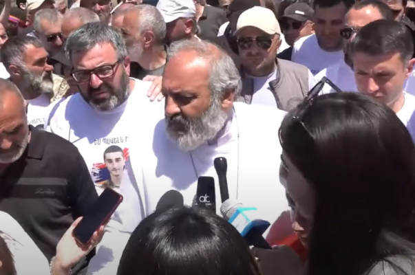 Ո՞րն է լինելու հաջորդ քայլը. Հրապարակ