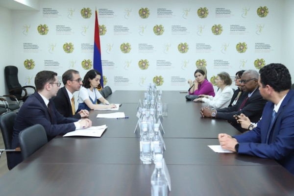 Կարեն Կարապետյանն ընդունել է Մոնպելյեի պատվիրակությանը