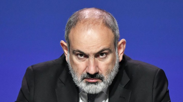 Խաղաղությունը ոչ մի կերպ չի գալիս. Հրապարակ
