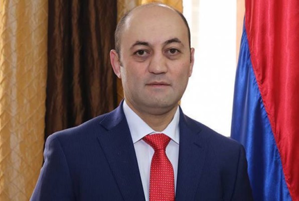 Աչքի չընկած նախարարի կողմից տրանսպորտային գնումներ եւ 19 մլն տարեկան եկամուտ. ԲՏԱ փոխնախարարի ունեցվածքը. Ժողովուրդ