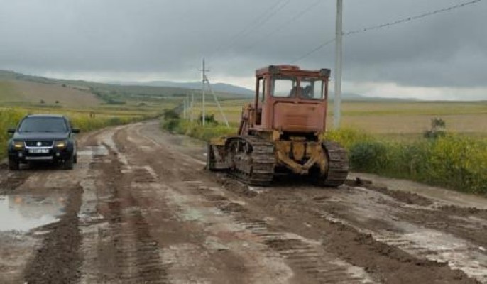 Անցանելիության ապահովման աշխատանքներ են իրականացվում դեպի Ներքին Խնձորեսկ տանող ճանապարհին