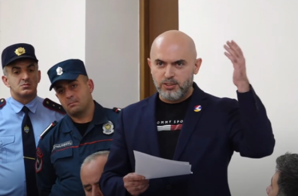 Արմեն Աշոտյանի կալանքը ևս 3 ամիս ժամկետով երկարաձգվեց