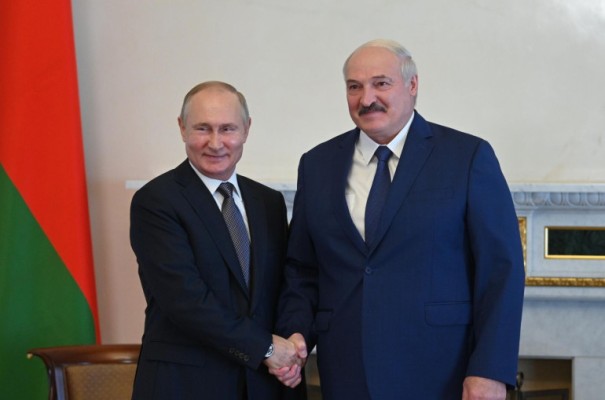 Բելառուսի նորագույն պատմությունն անքակտելիորեն կապված է Ձեր անվան հետ․ Պուտինը շնորհավորել է Լուկաշենկոյին