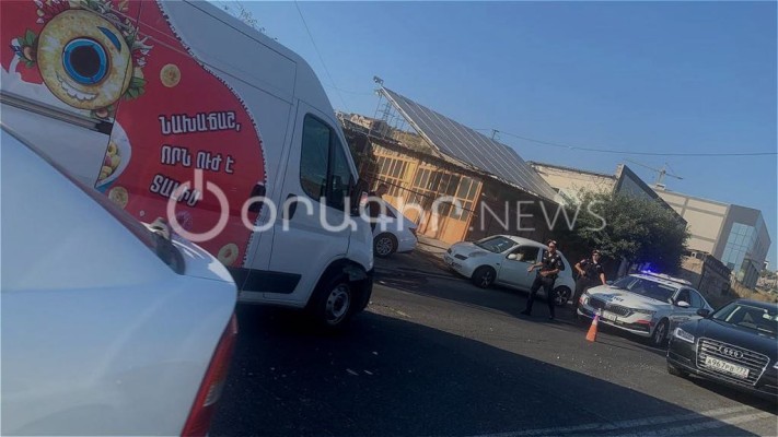 Վթար՝ Դավիթ Բեկ փողոցում. «Ford»-ը հայտնվել է հանդիպակաց գոտում