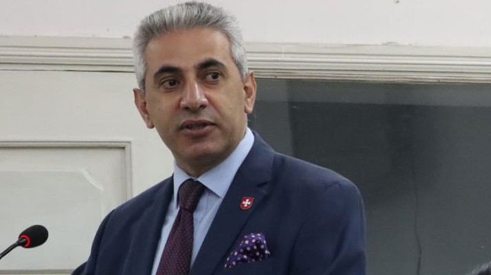 Հանգիստ կյանքի իմիտացիա․ Նիկոլն ու Աննան մարդկանց համոզում են, որ ՀՀ-ում վտանգ չկա․ Ղազարյան