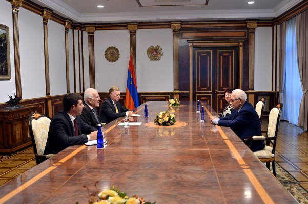 Վահագն Խաչատուրյանն ընդունել է դաշնակահար, երաժշտագետ, հասարակական գործիչ Րաֆֆի Խարաջանյանին