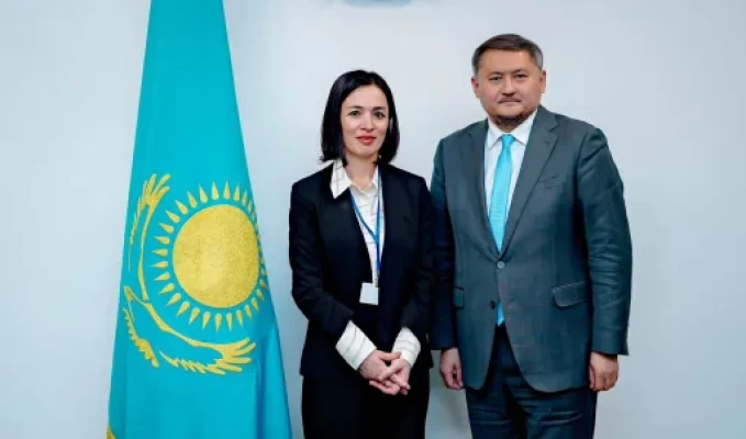 Ժաննա Անդրեասյանը «Ակադեմիական քաղաքը» ներկայացրել է Ղազախստանում