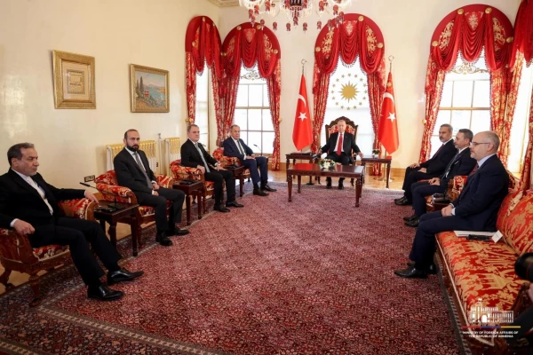 Էրդողանն ընդունել է Ստամբուլի նախարարական հանդիպմանը մասնակից ԱԳ նախարարներին