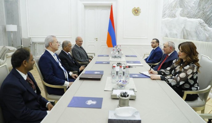 Վարչապետ Փաշինյանն ընդունել է ՀՀ պետական մրցանակակիր Նարայանա Մուրթիին