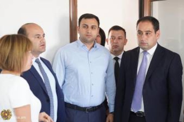 Ով կփոխարինի Դավիթ Խուդաթյանին․ Հրապարակ