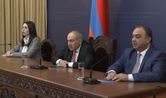 Ինչի՞ն է խանգարել վարչապետի և նախարարի 37-ամյա ընկերությունը