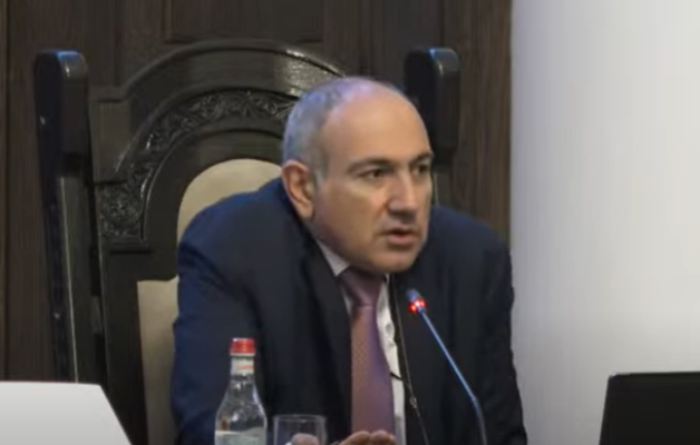 Քիչ է մնում Իջևանից փայտի վառարան ուզենք. Փաշինյանը չի տաքանում