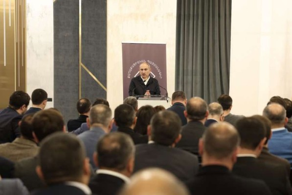 ՔՊ-ում իշխանափոխության հարց է քննարկվում