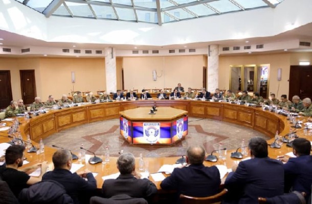 Տեղի է ունեցել խորհրդակցություն՝ հայրենական ռազմարդյունաբերության զարգացման վերաբերյալ