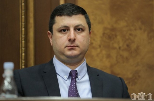 Տեսանելի ապագայում տուրբուլենտ նոր զարգացումներ են սպասվում. Տիգրան Աբրահամյան