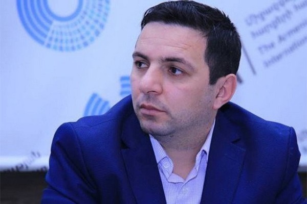 Իրանը մտադիր չէ ռուսական միջուկային հովանոցի տակ մտնել․ քաղաքագետ