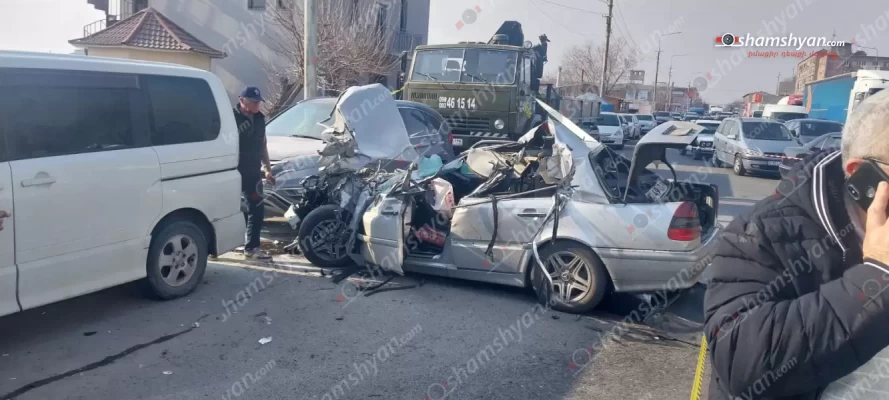 Երևանում իրար են բախվել 7 մեքենա. վիրավորի վիճակը ծայրահեղ ծանր է. shamshyan.com