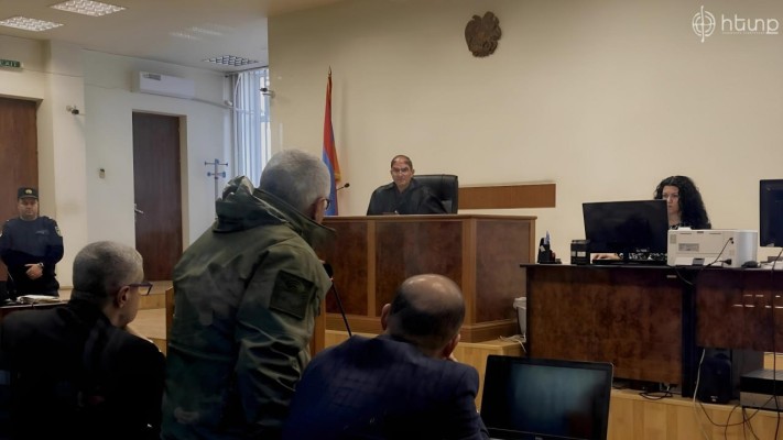 ԳՇ պետը դատարանին խնդրել է մի քանի օրով դադարեցնել գնդապետ Մարտիրոսյանի՝ ՀՀ-ից բացակայելու արգելքը. Հետք