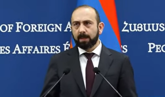 Այո՛, Ադրբեջանի հետ քննարկում ենք միմյանց նկատմամբ միջազգային հայցերից հրաժարումը․ Արարատ Միրզոյան