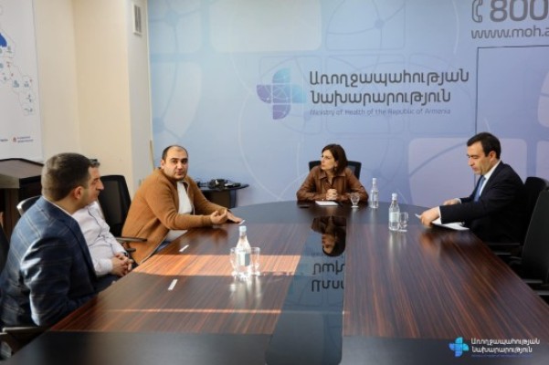 Ստոմատոլոգիական ոլորտի խորհրդատուների հետ քննարկել են ծախսերի փոխհատուցման բաղադրիչները